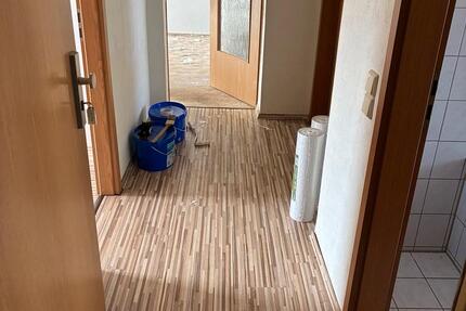 Wohnung Körner - 3 Zimmer, 61 m&sup2;, 360&euro; | Angebot:25717624