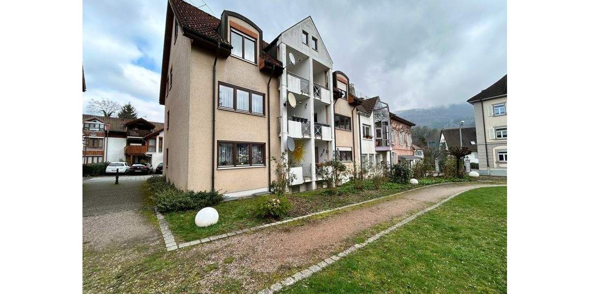 Etagenwohnung Wehr - 2 Zimmer, 49 m&sup2;, 610&euro; | Angebot:25210083