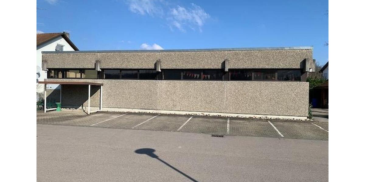 Vermietung einer Produktions- Lagerhalle mit Büroflächen zusammen 1.007 qm. zimmer