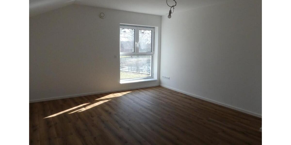 Dachgeschoßwohnung Hankensbüttel - 2 Zimmer, 90 m&sup2;, 945&euro; | Angebot:26030382