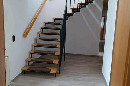 Wohnung Warmensteinach - 5 Zimmer, 150 m&sup2;, 800&euro; | Angebot:24715070