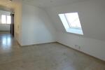 Dachgeschoßwohnung Finningen - 3 Zimmer, 126 m&sup2;, 820&euro; | Angebot:24865096