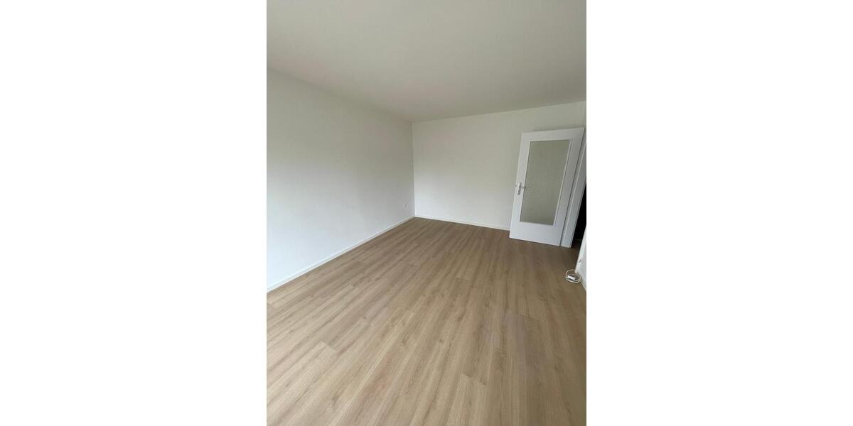 Etagenwohnung München Trudering - 1 Zimmer, 28 m&sup2;, 960&euro; | Angebot:25342267
