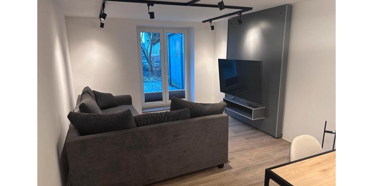 Etagenwohnung Rostock Hansaviertel - 1 Zimmer, 50 m&sup2;, 800&euro; | Angebot:24704404