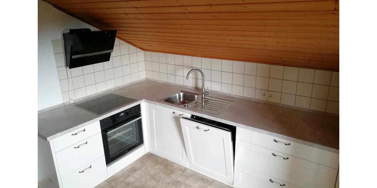 Dachgeschoßwohnung Wegscheid - 3 Zimmer, 680&euro; | Angebot:23511812