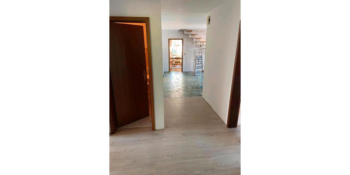 Einfamilienhaus Wildeshausen - 5 Zimmer, 145 m&sup2;, 1.200&euro; | Angebot:26047170