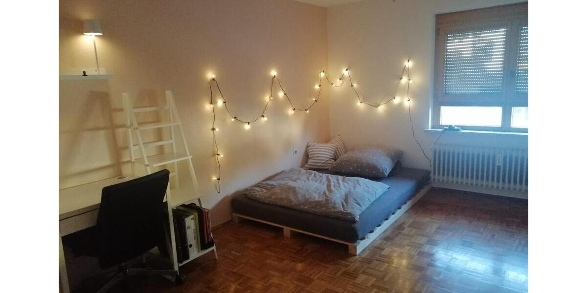 3-Zimmer-Wohnung mit Balkon und Einbauküche 3 zimmer