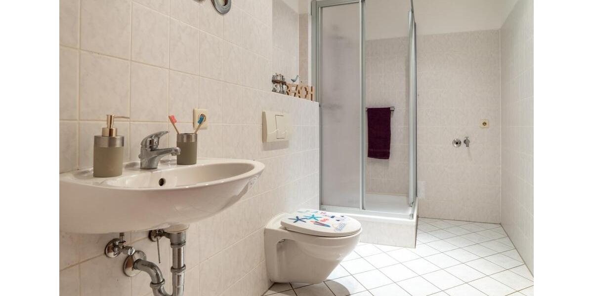Etagenwohnung Calbe (Saale) - 2 Zimmer, 60 m&sup2;, 400&euro; | Angebot:22457525
