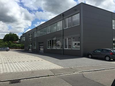 REPRÄSENTATIVE RÄUME MIT LAGEROPTION - Gewerbeobjekt Lörrach | Angebot:25879784
