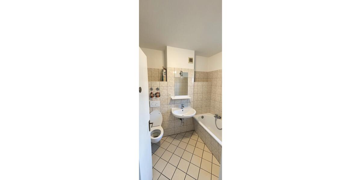 Etagenwohnung Hannover Buchholz-Kleefeld - 3 Zimmer, 81 m&sup2;, 970&euro; | Angebot:25443300