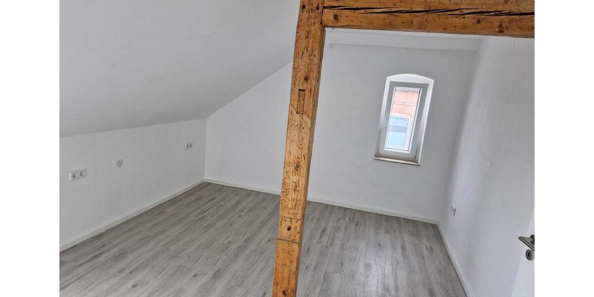 Etagenwohnung Nordstemmen - 4 Zimmer, 83 m&sup2;, 1.100&euro; | Angebot:25300374