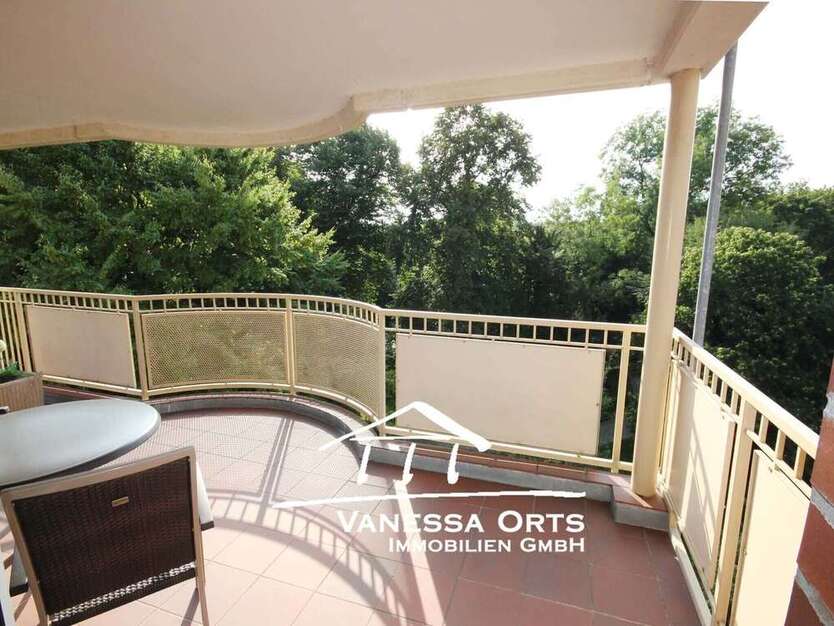 Wohnung zum Mieten in Mülheim-RuhruferThyssenpark 1.383 € 114 m² 2.5 zimmer