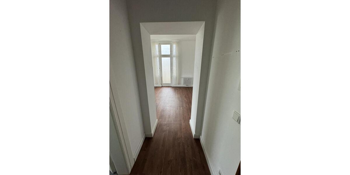 Dachgeschoßwohnung Bochum Bochum-Südwest - 1 Zimmer, 68 m&sup2;, 955&euro; | Angebot:26149502