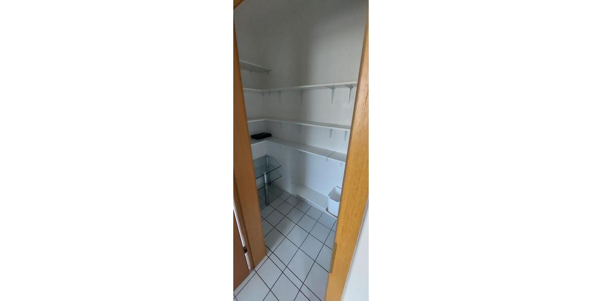 Hochparterre Haßfurt - 3 Zimmer, 89 m&sup2;, 850&euro; | Angebot:26582354