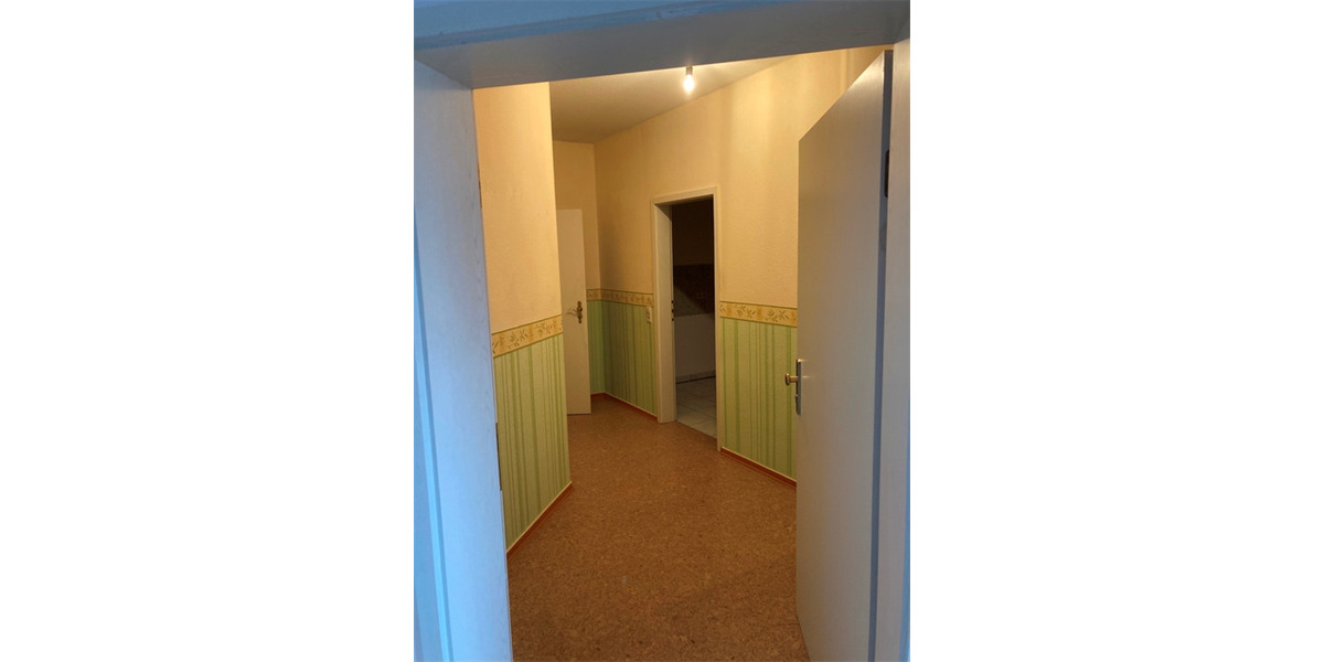 Etagenwohnung Roßleben-Wiehe Wiehe - 3 Zimmer, 77 m&sup2;, 400&euro; | Angebot:26001935