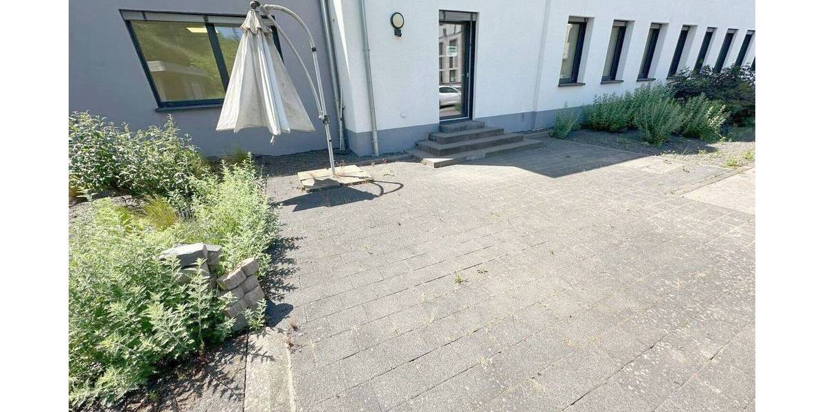 Gewerbeobjekt Trier Trier-West - 1 Zimmer, 300 m&sup2;, 4.500&euro; | Angebot:26787579