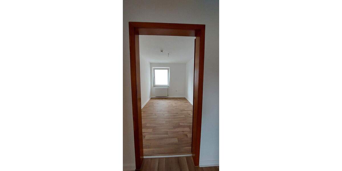 Etagenwohnung Enger - 4 Zimmer, 85 m&sup2;, 550&euro; | Angebot:24910973