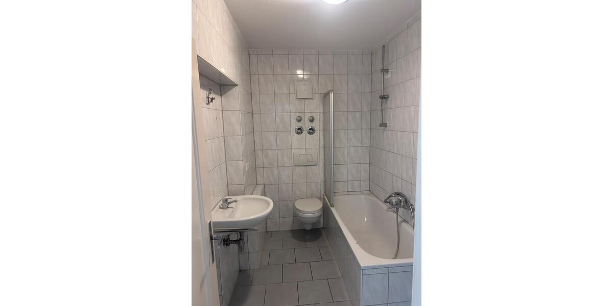 Etagenwohnung Pforzheim Brötzingen - 2 Zimmer, 56 m&sup2;, 700&euro; | Angebot:26637774