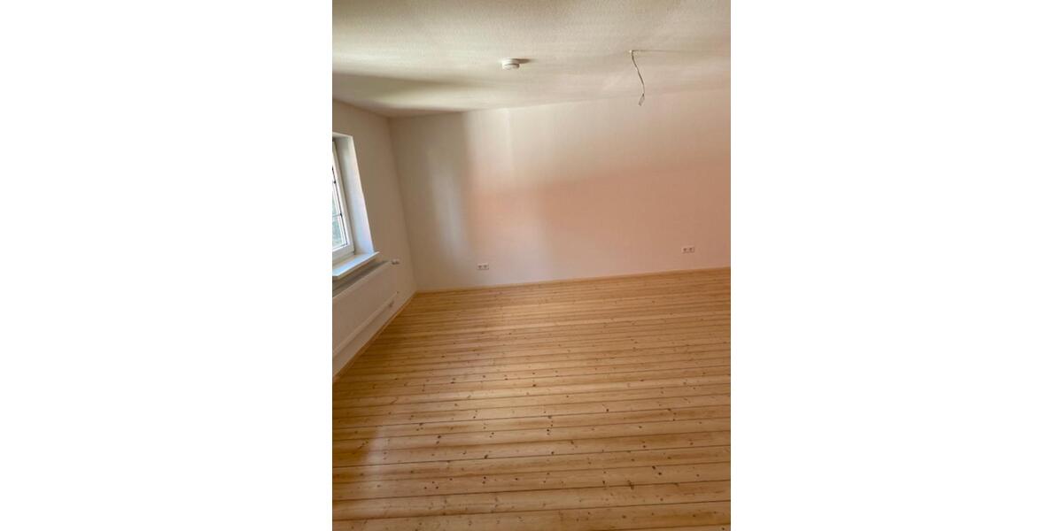 Einfamilienhaus Einbeck - 5 Zimmer, 94 m&sup2;, 658&euro; | Angebot:25876055