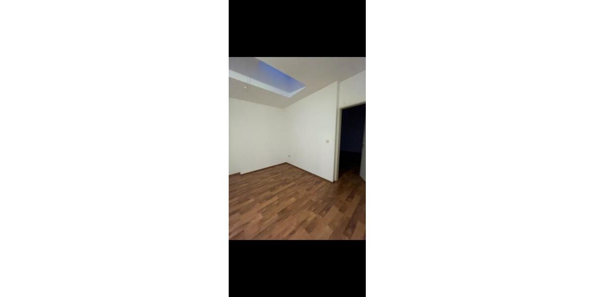 Dachgeschoßwohnung Berlin Mitte - 3.5 Zimmer, 115 m&sup2;, 1.690&euro; | Angebot:26030727