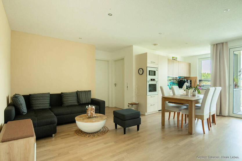 Neuwertige ObergeschossWohnung mit Balkon & TG | KfW-40+ | ca. 60?m²