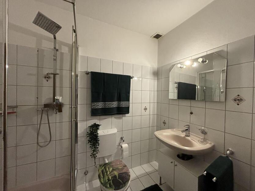 Erdgeschosswohnung mit Garten, Neuss Allerheiligen, 2Zi KüDB EBK zimmer