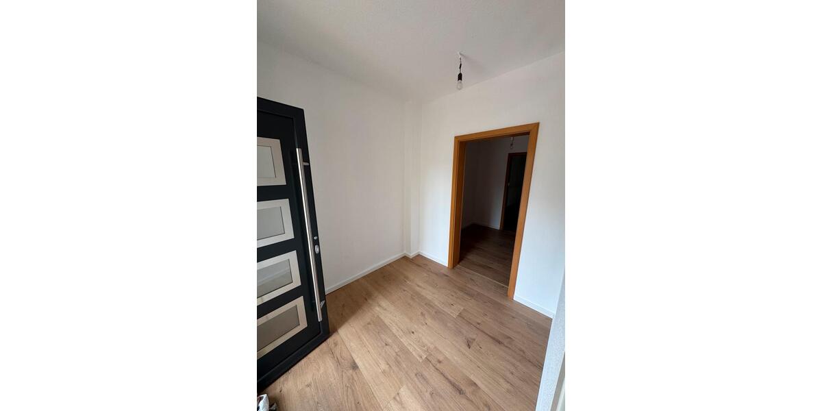 Erdgeschoßwohnung Rüsselsheim am Main - 2 Zimmer, 68 m&sup2;, 1.500&euro; | Angebot:26573209