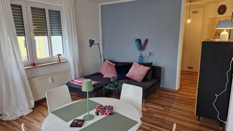 Etagenwohnung Karlsruhe - 2 Zimmer, 50 m&sup2;, 1.050&euro; | Angebot:25163081