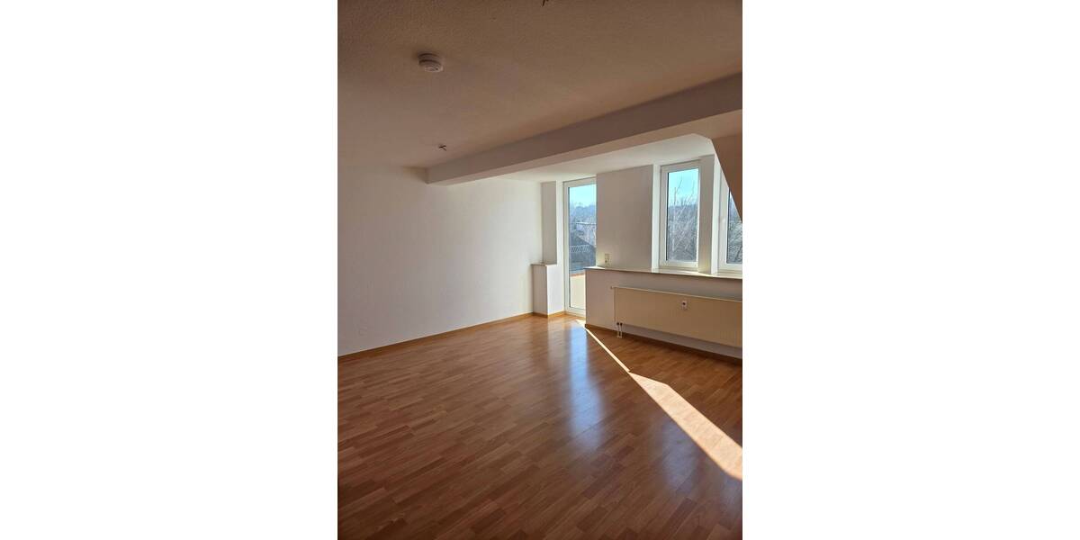 großzügige 4-Raum-Wohnung mit außergewöhnlichem Tageslichtbad 4 zimmer