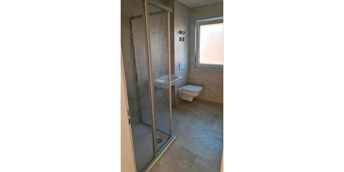 Etagenwohnung Goldbach - 4 Zimmer, 97 m&sup2;, 1.100&euro; | Angebot:26407095