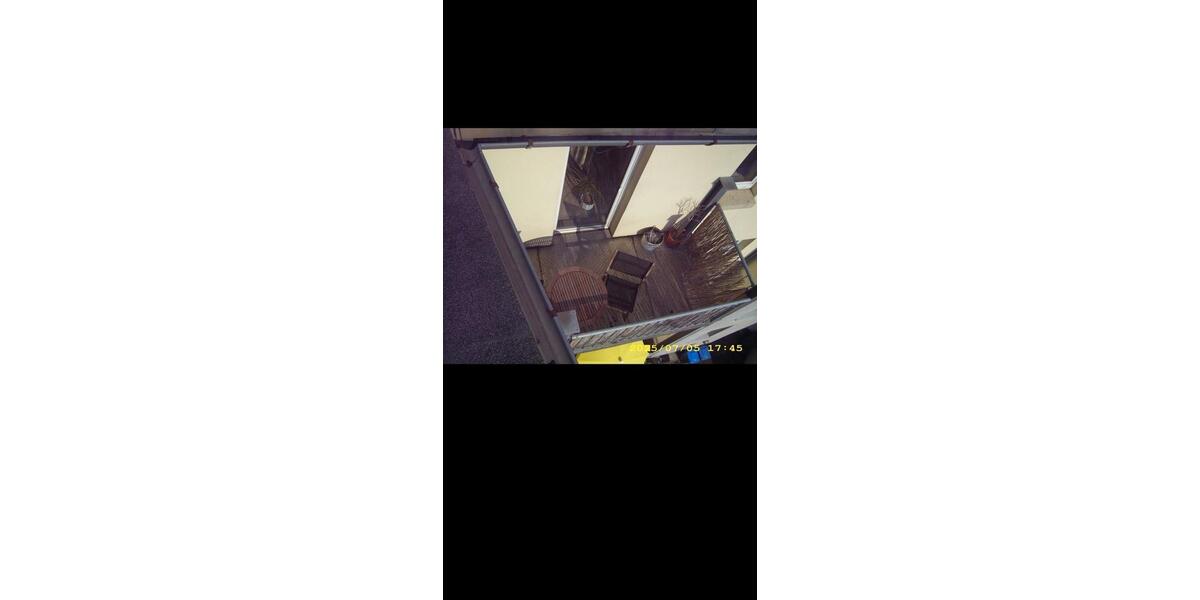 Dachgeschoßwohnung Halle (Saale) Damaschkestraße - 3 Zimmer, 65 m&sup2;, 600&euro; | Angebot:26003576