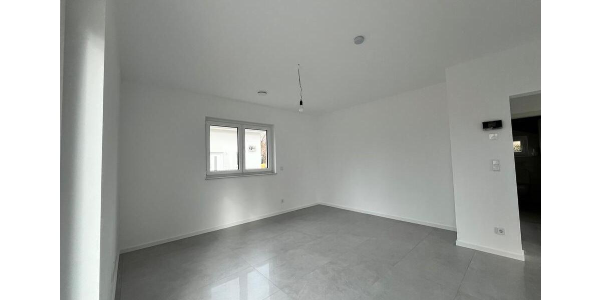 Einfamilienhaus Berlin Marzahn-Hellersdorf - 5 Zimmer, 115 m&sup2;, 2.300&euro; | Angebot:26039696