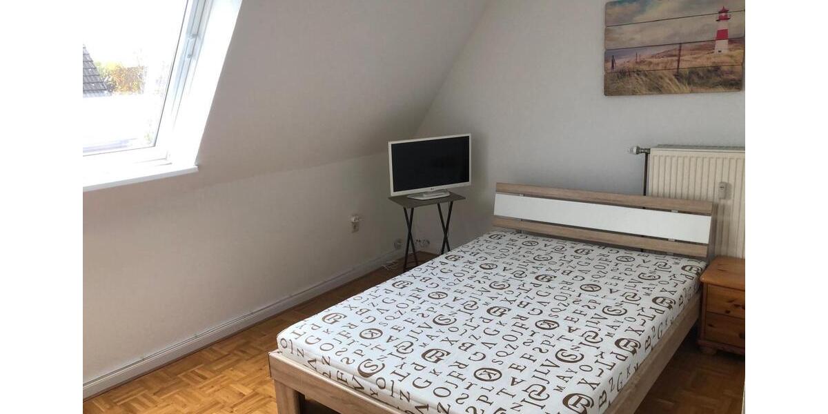 Dachgeschoßwohnung Emden Tholenswehr - 2 Zimmer, 55 m&sup2;, 550&euro; | Angebot:25962460