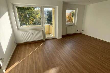 Wohnung zum Mieten in Regensburg 657,25 € 70.52 m² 3 zimmer