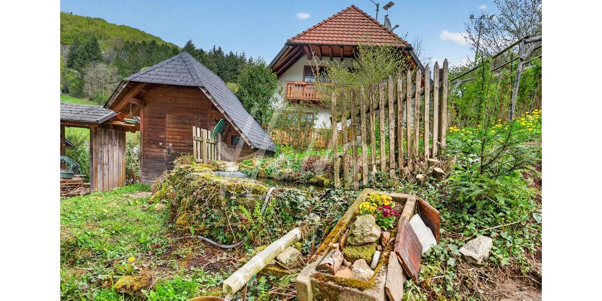 Terrassenwohnung Bollschweil - 5 Zimmer, 150 m&sup2;, 1.600&euro; | Angebot:26252293