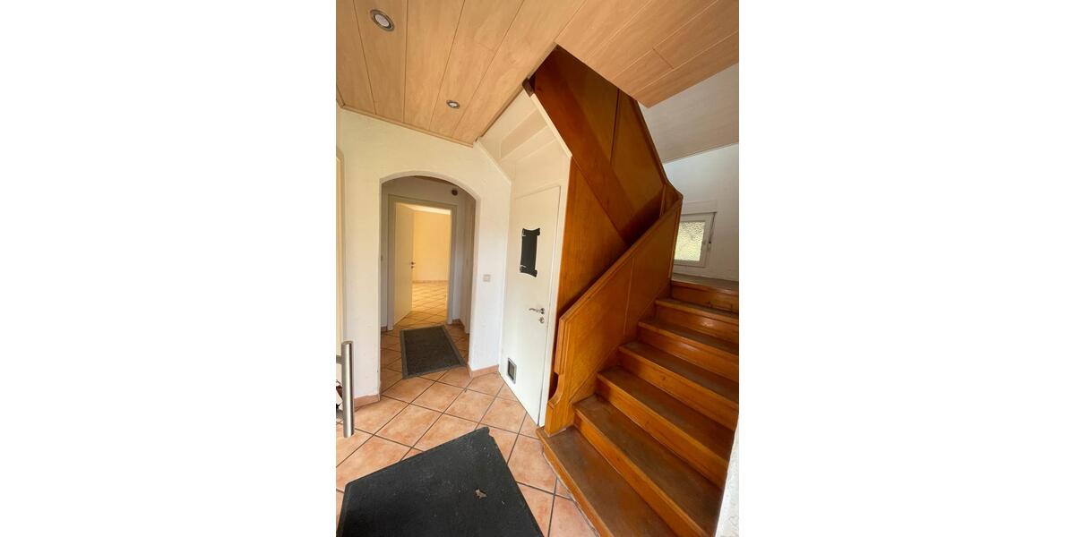 Einfamilienhaus Daaden - 6 Zimmer, 90 m&sup2;, 950&euro; | Angebot:26126902