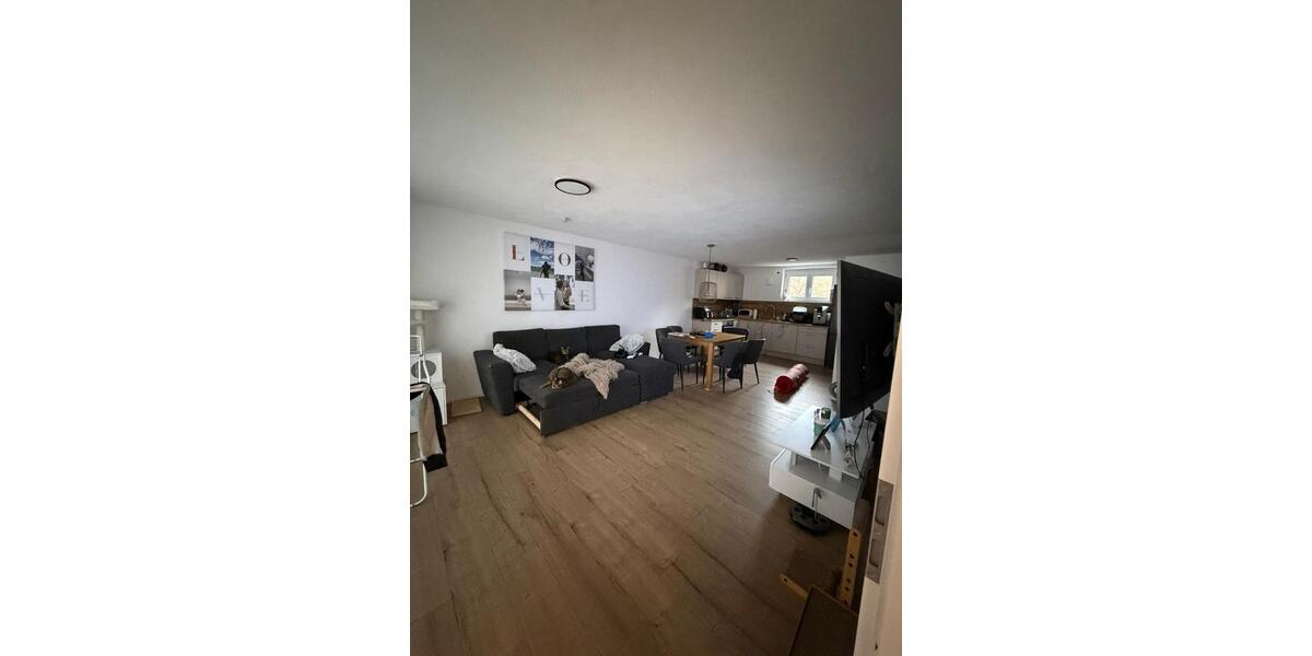 Erdgeschoßwohnung Waldachtal - 2 Zimmer, 62 m&sup2;, 900&euro; | Angebot:26522907