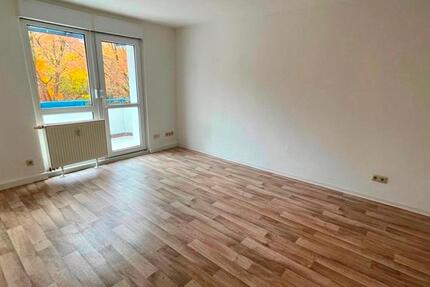 Wohnung Zella-Mehlis Mehlis - 2 Zimmer, 48 m&sup2;, 333&euro; | Angebot:25897790