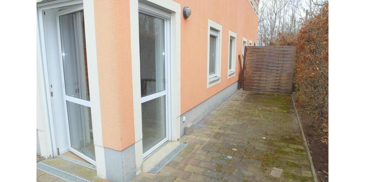 Terrassenwohnung Radebeul - 1 Zimmer, 44 m&sup2;, 433&euro; | Angebot:26021300