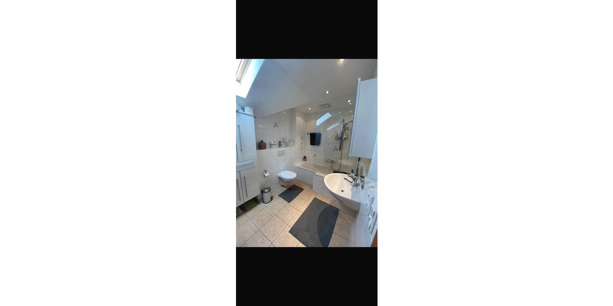 Dachgeschoßwohnung Bad Neuenahr-Ahrweiler Ahrweiler - 3 Zimmer, 74 m&sup2;, 1.050&euro; | Angebot:26515409