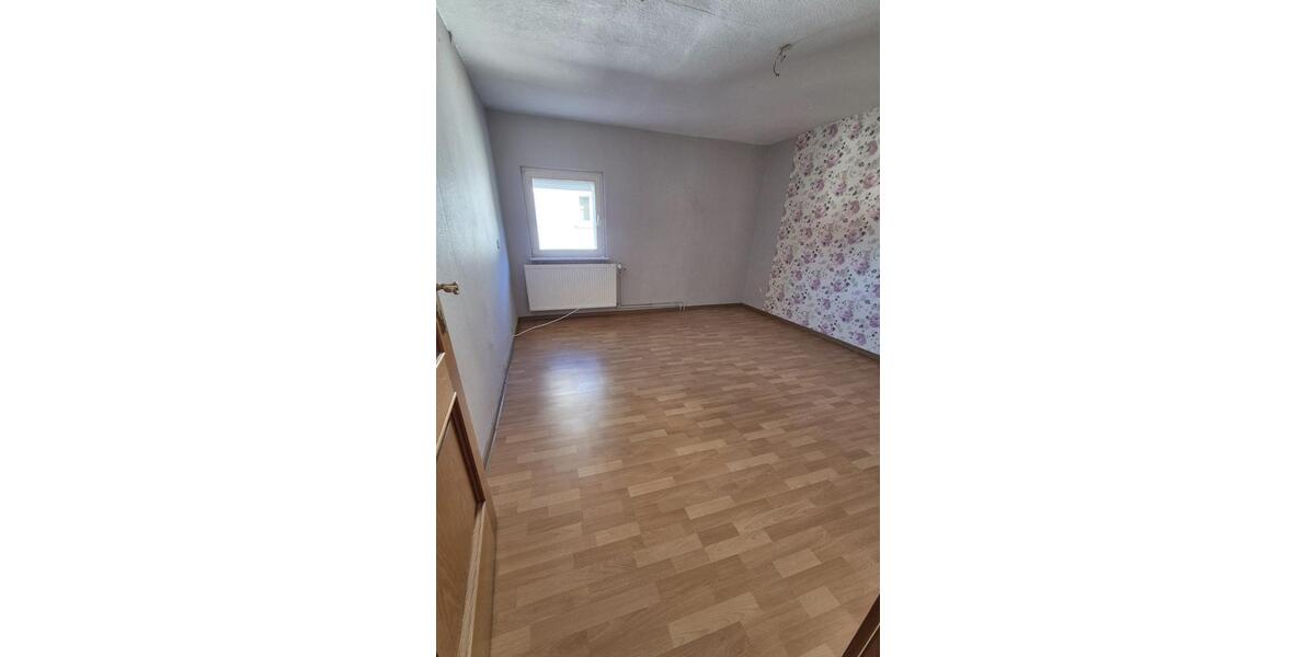 Dachgeschoßwohnung Bad Orb - 4 Zimmer, 76 m&sup2;, 750&euro; | Angebot:24946537