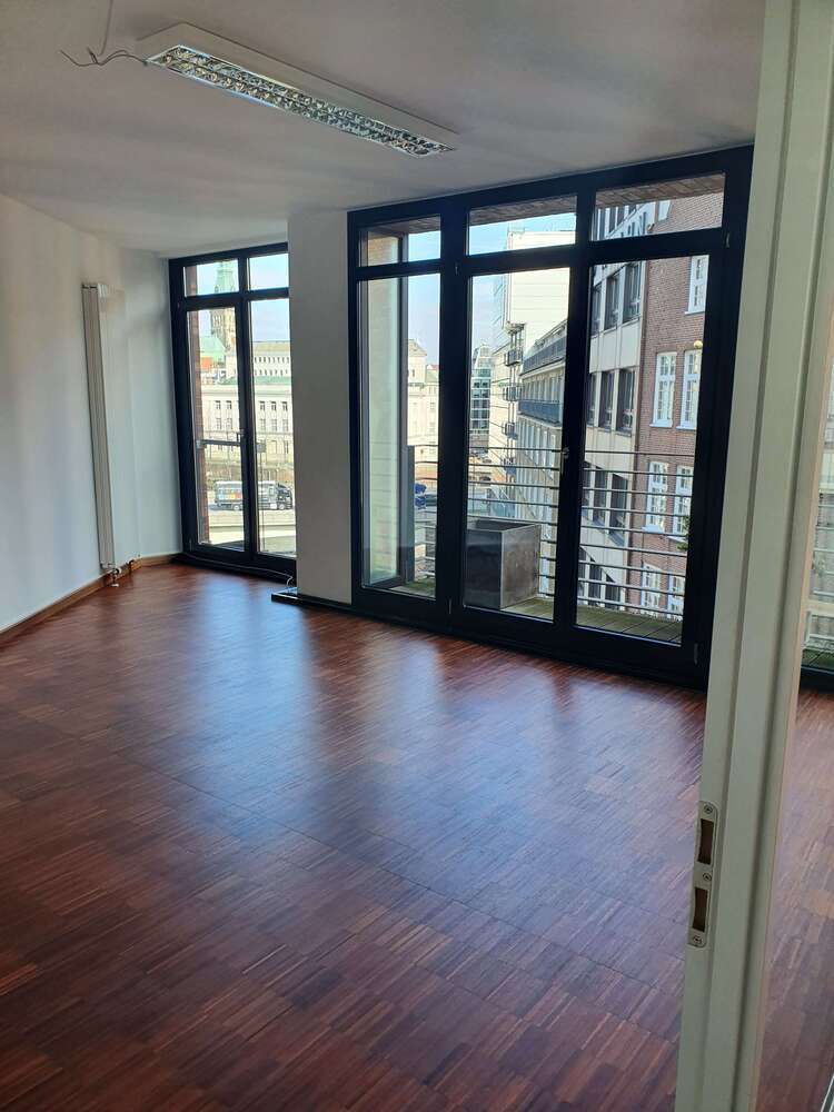 Büro in Hamburg 2.365 € 110 m²