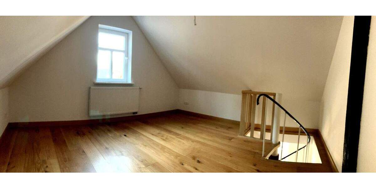 Etagenwohnung Helsa - 2 Zimmer, 33 m&sup2;, 350&euro; | Angebot:25289034