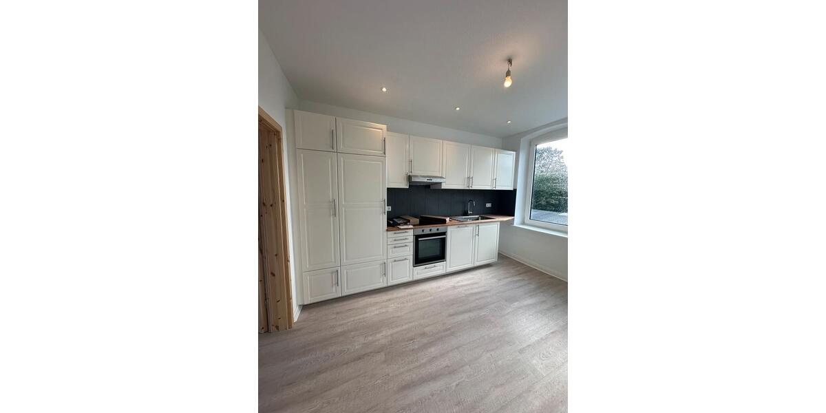 Wohnen auf Zeit Neumünster - 1 Zimmer, 16 m&sup2;, 380&euro; | Angebot:25967815