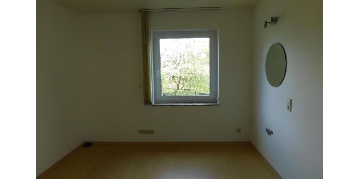 Erdgeschoßwohnung Sulz am Neckar - 4.5 Zimmer, 1.000&euro; | Angebot:23607764