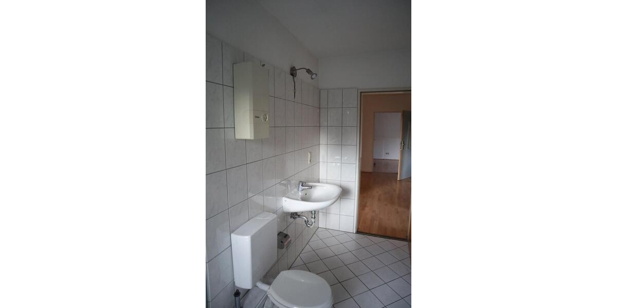 Dachgeschoßwohnung Euskirchen Dom-Esch - 3 Zimmer, 74 m&sup2;, 600&euro; | Angebot:26366545