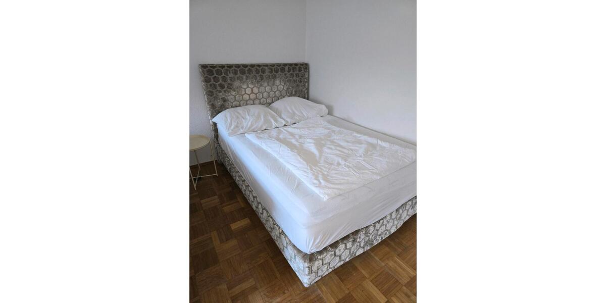 Etagenwohnung Oldenburg Dobbenviertel - 1 Zimmer, 48 m&sup2;, 1.100&euro; | Angebot:26610306