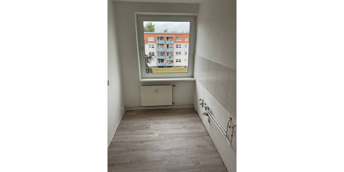 Etagenwohnung Gützkow - 3 Zimmer, 62 m&sup2;, 400&euro; | Angebot:26190693