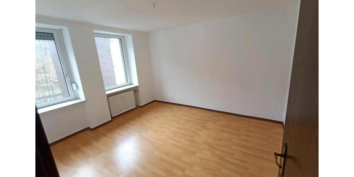 Etagenwohnung Werdohl - 3 Zimmer, 80 m&sup2;, 600&euro; | Angebot:26584536