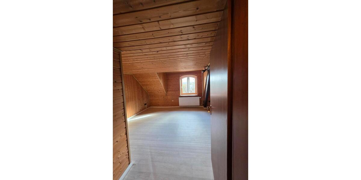 Einfamilienhaus Welling - 7 Zimmer, 185 m&sup2;, 1.750&euro; | Angebot:24848218